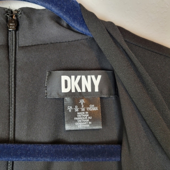 NWT DKNY Women's Black Draped Ruched Sheath Dress Size 6 - Picture 10 of 12